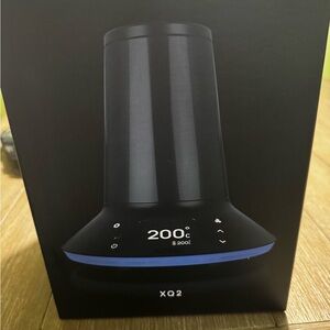 XQ2 Black Electronic Device